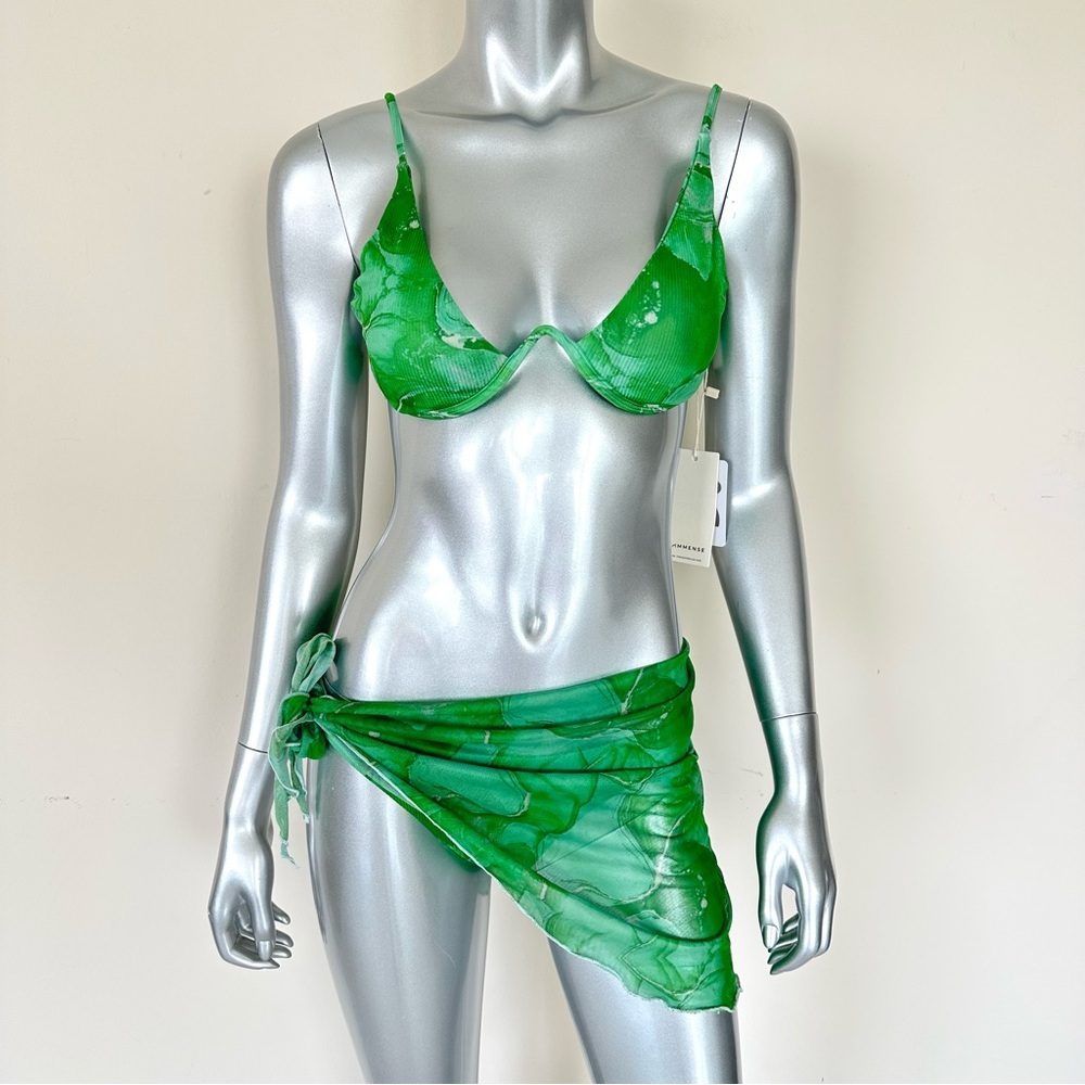 NWT!!! Commence 3 pieces women swimsuit size M